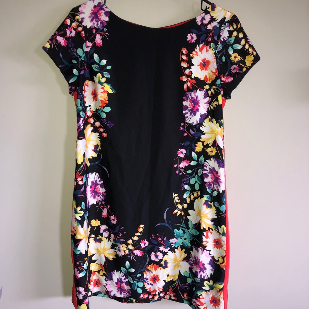 Eliza J Floral dress size 8